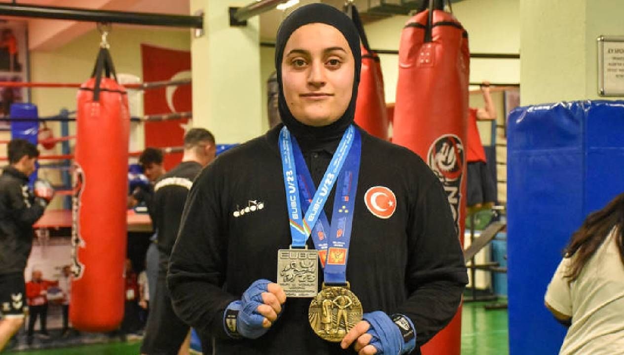 seyma duztas dunya ucuncusu oldu JlZVaeWY