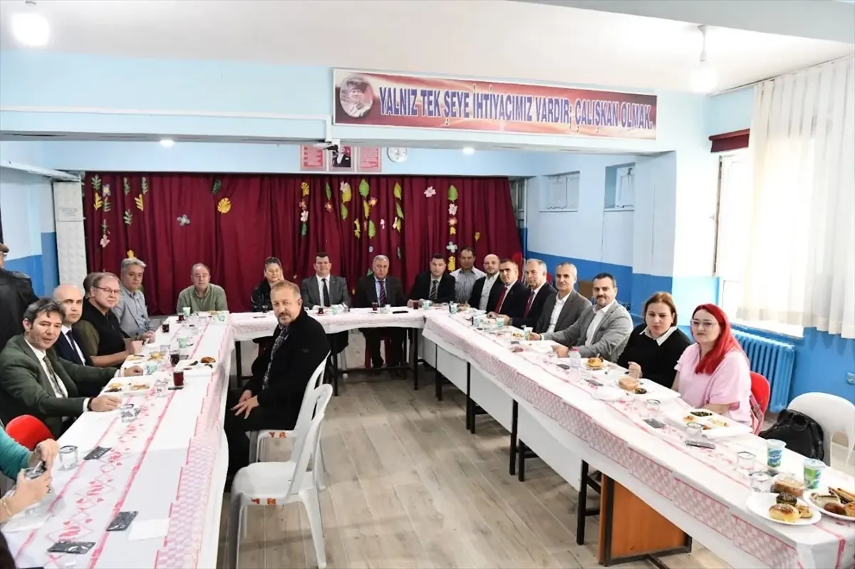 enezde isbirligi ziyareti X7VVQRLy.jpg