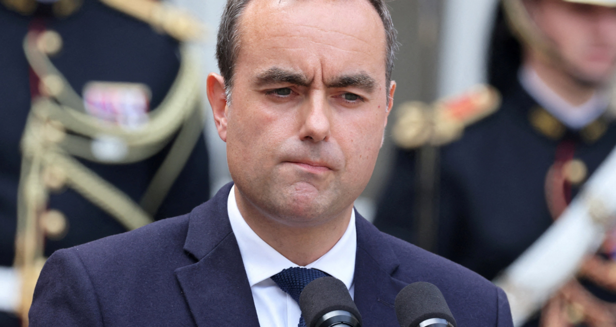 fransiz basbakani s bastien lecornu istifa etti ii68AWGn