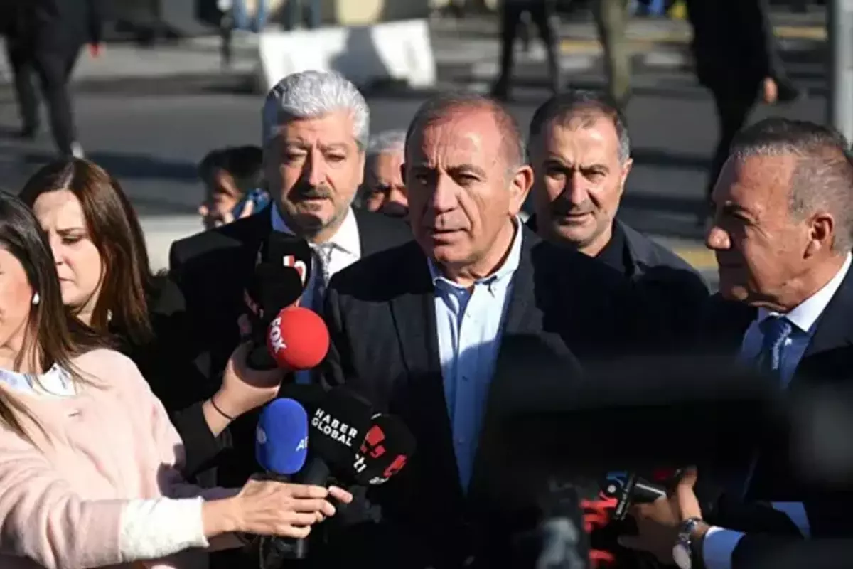 chpnin itirazi reddedildi istanbulda kayyum devam edecek QvsHQyiW.jpg