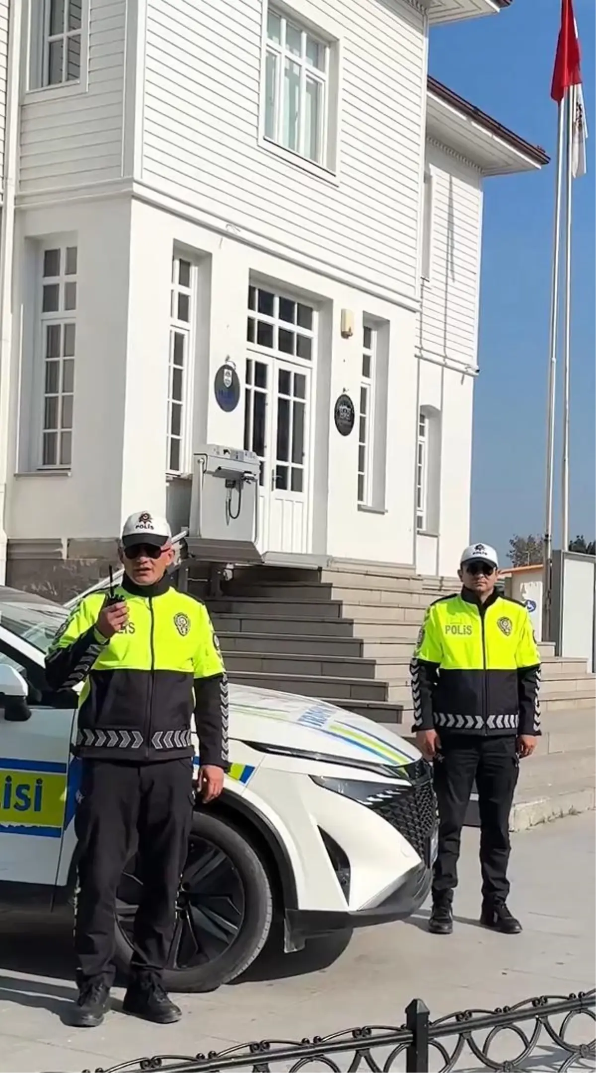 yalova emniyetinde kriptolu telsiz muhabere sistemi ketum kullanima basladi 1wmN5dr5.jpg